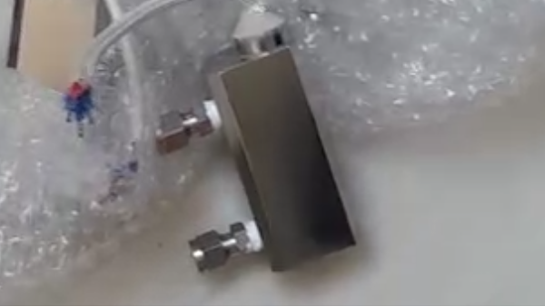 宏瑞德5分鐘講解丨氧化鋯氧分析器直插式和抽取式有何區(qū)別？
